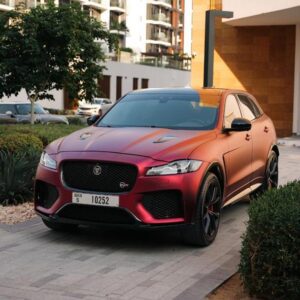 Jaguar F- Pace SVR